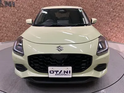 スズキ スイフト XG 純正ﾃﾞｨｽﾌﾟﾚｲｵｰﾃﾞｨｵ・ﾊﾞｯｸｶﾒﾗ・ｸﾙｰｽﾞｺﾝﾄﾛｰﾙ 未使用